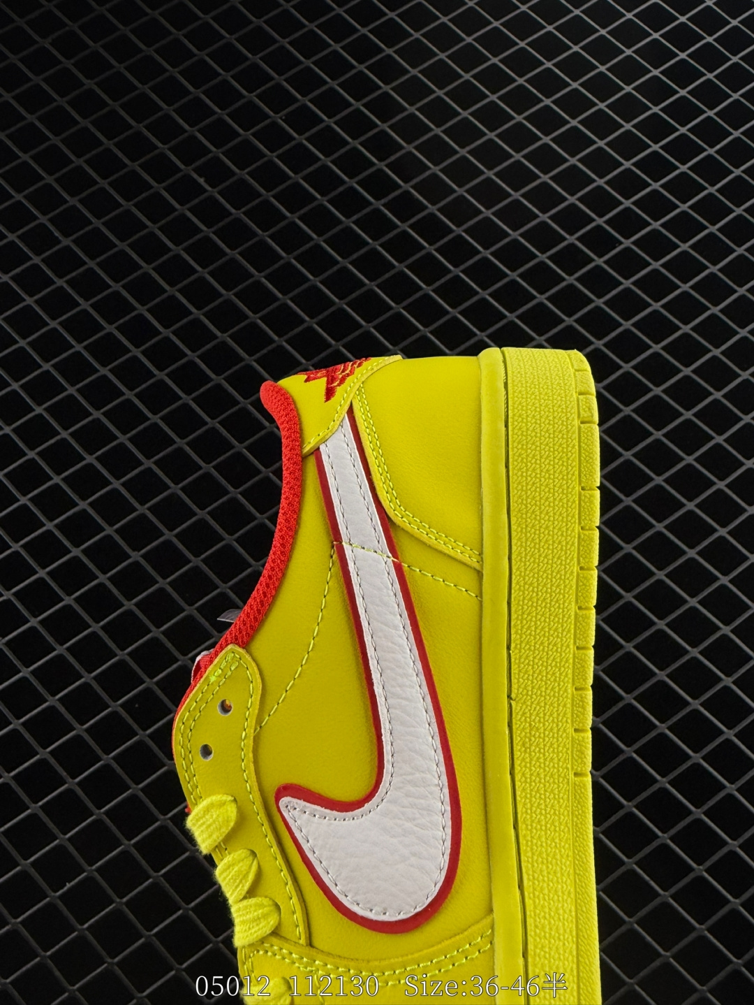 Travis Scott x Air Jordan 1 ” Reverse Mocha “